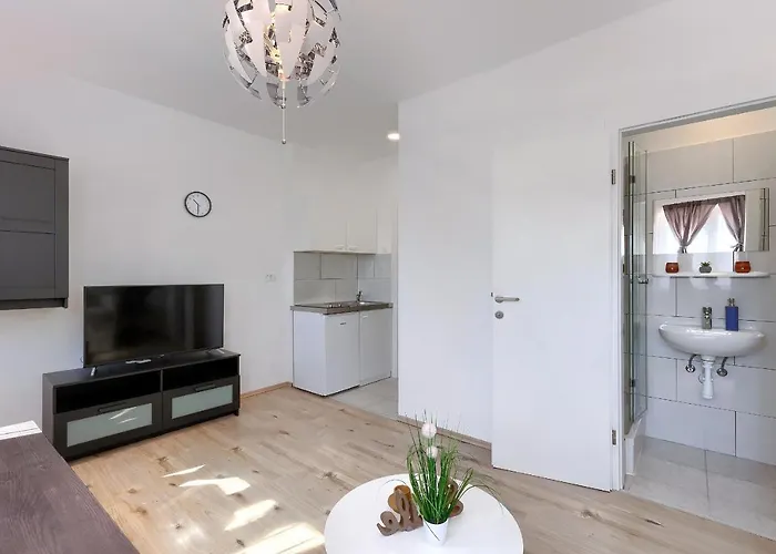 אכסניה Monte Zaro