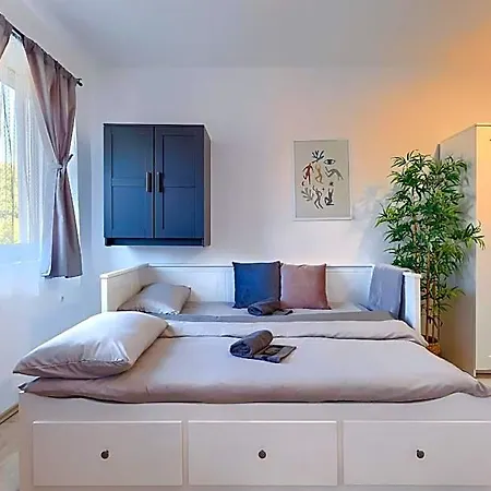 Monte Zaro Hostel Pula