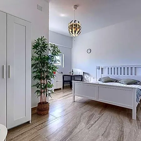 Hostel Monte Zaro Pula