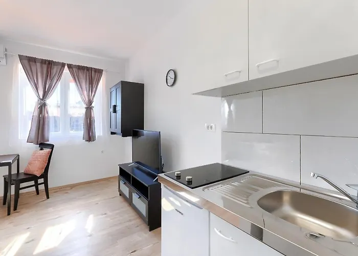 Auberge de jeunesse Monte Zaro Pula