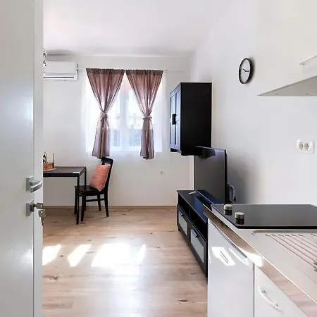 Hostel Monte Zaro