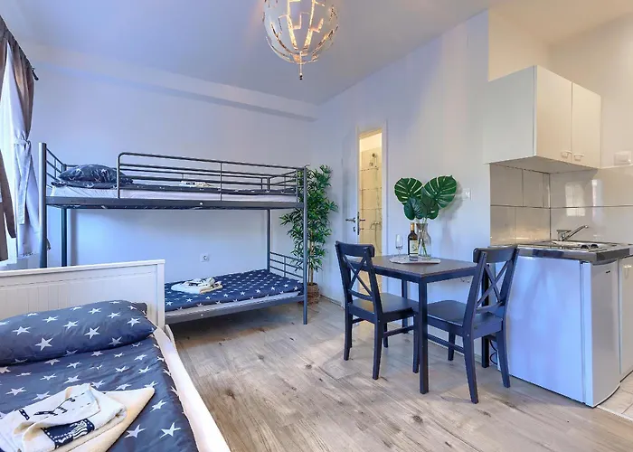 호스텔 Monte Zaro *