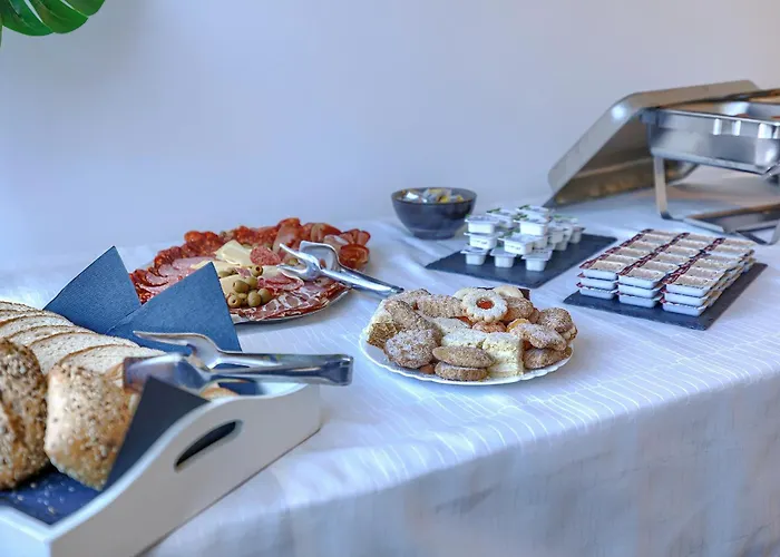 호스텔 Monte Zaro *